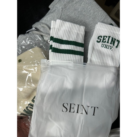 Seint Univ Hoodie/ Hat/ Socks Bundle Women M Grey Green NEW - Picture 3 of 6